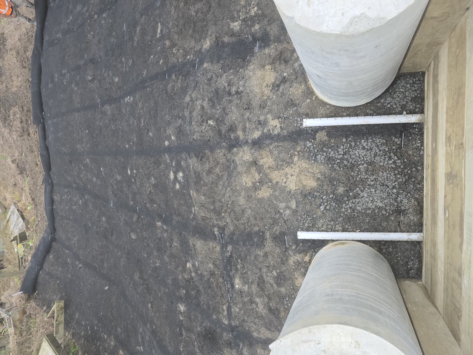 Mesh and pin detail on a stabilised slope